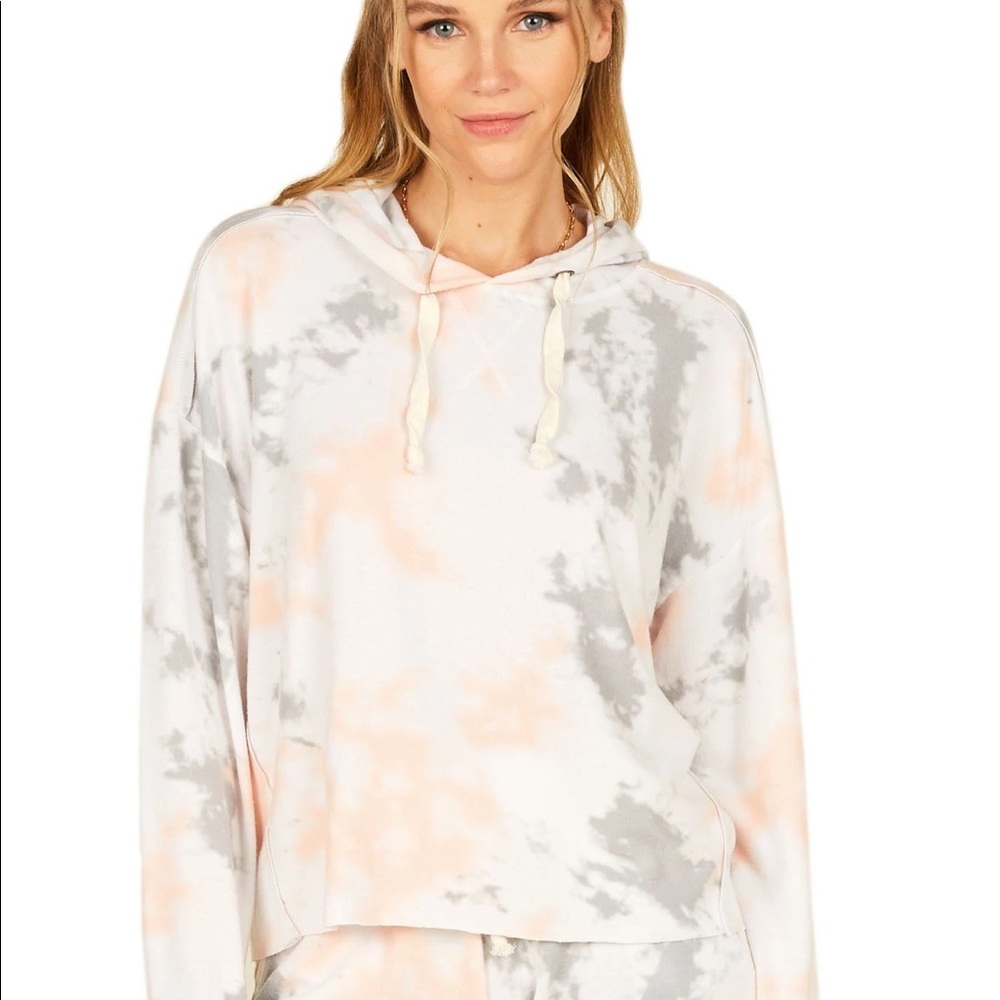 NWT tye dye hoodie